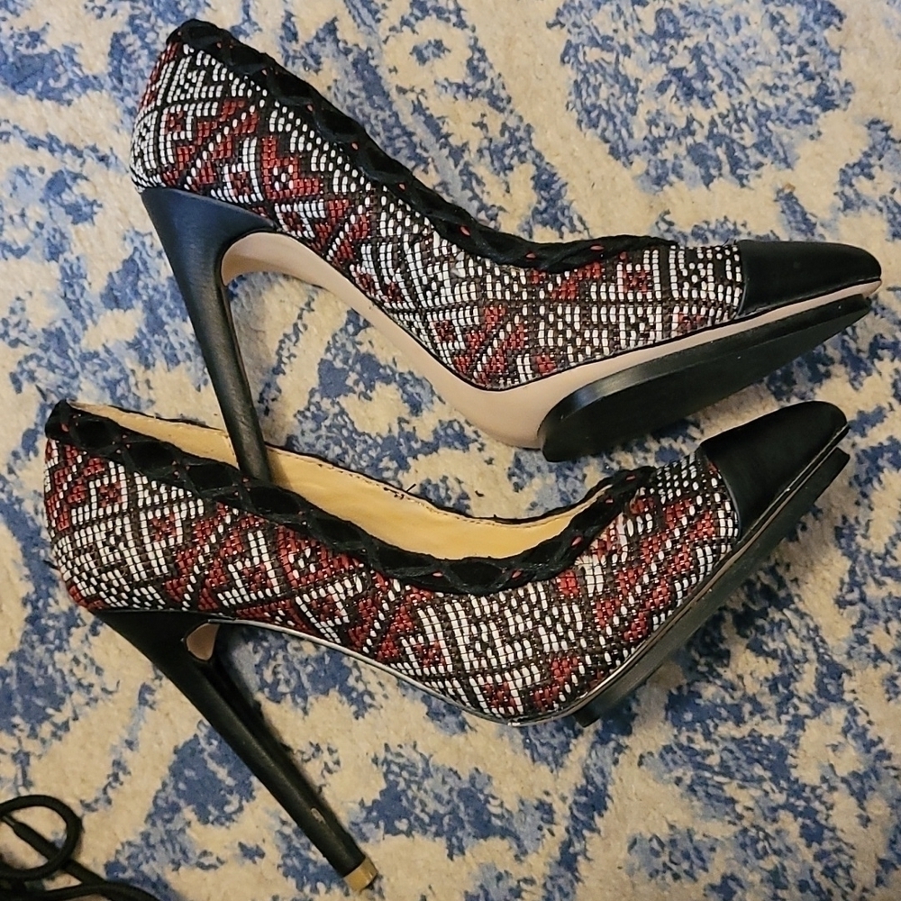 GX Gwen Stefani Jango heels sz 8.5 red black SH171